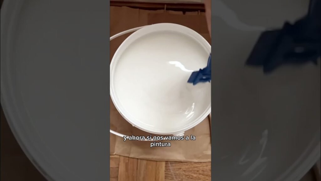 Comparativa de productos de limpieza para paredes pintadas