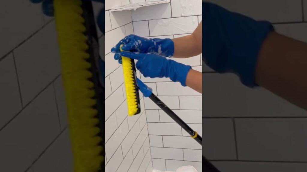 Productos de limpieza más efectivos para baños públicos