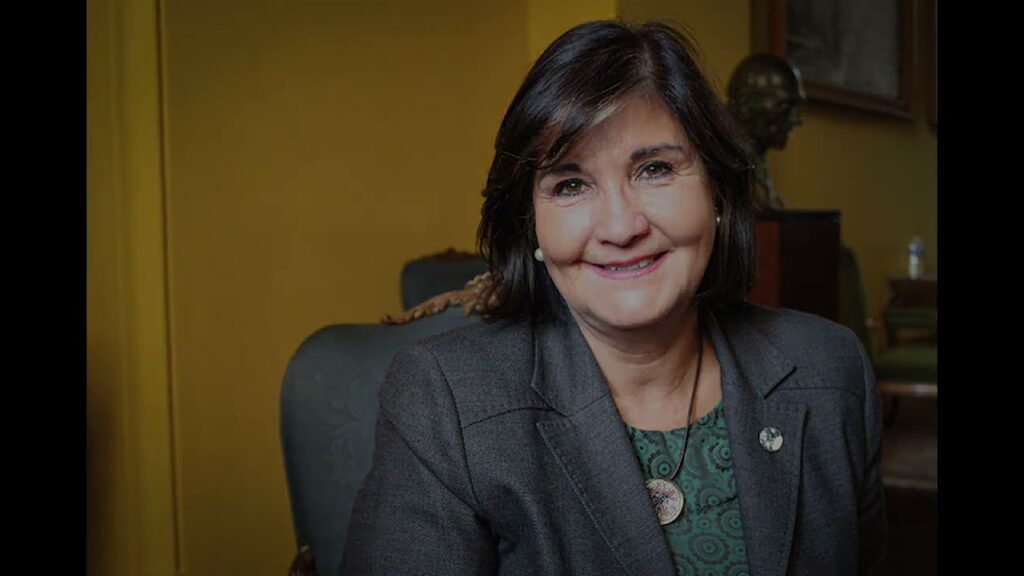 Importancia de adaptarse a nuevas tendencias en bibliotecas